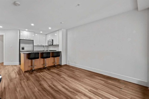 110-510 Edmonton Trail Ne, Calgary, AB - Indoor