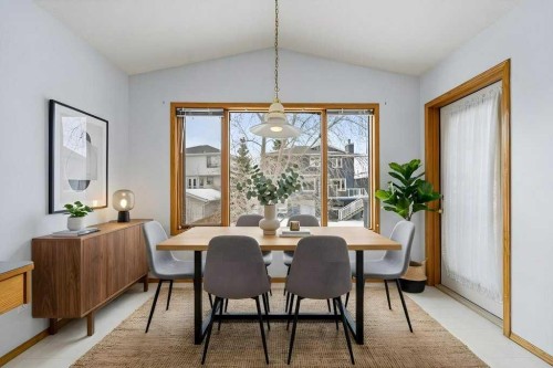 9119 Scurfield Drive Nw, Calgary, AB - Indoor Photo Showing Dining Room