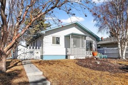 3707 Glenbrook Drive SW Calgary, AB T3E 4L8
