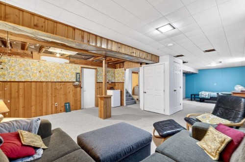 3707 Glenbrook Drive Sw, Calgary, AB - Indoor Photo Showing Basement