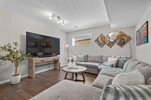 11 Mount Rae Heights, Okotoks, AB - Indoor Photo Showing Living Room