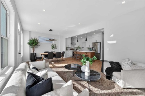 473 Lewiston Landing Ne, Calgary, AB - Indoor Photo Showing Living Room