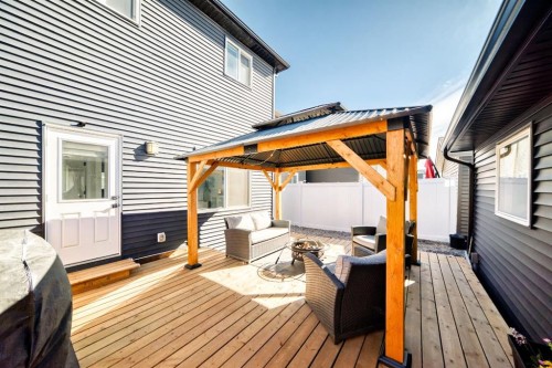 37 Legacy Glen Point Se, Calgary, AB - Outdoor With Deck Patio Veranda With Exterior