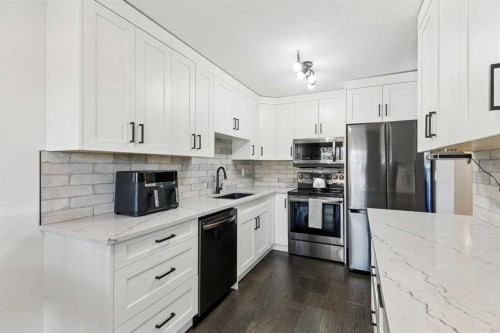 128-6100 4 Avenue NE Calgary, AB T2A 5Z8