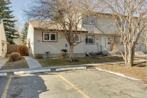 128-6100 4 Avenue Ne, Calgary, AB - Outdoor