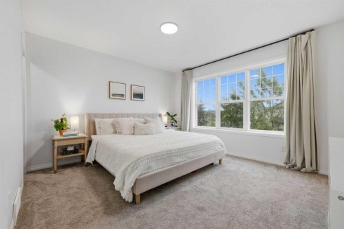 35 Covecreek Place Ne, Calgary, AB 