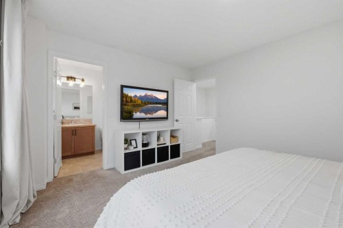 35 Covecreek Place Ne, Calgary, AB 