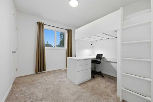35 Covecreek Place Ne, Calgary, AB 