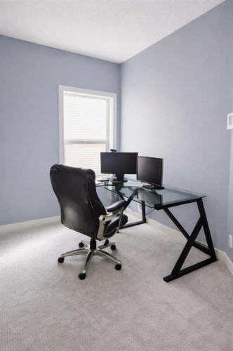1580 New Brighton Drive Se, Calgary, AB - Indoor Photo Showing Office