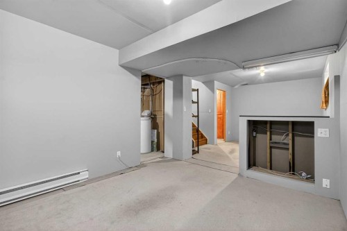 257 Fresno Place Ne, Calgary, AB - Indoor