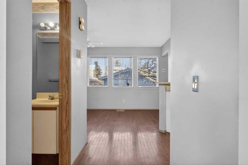 257 Fresno Place Ne, Calgary, AB - Indoor Photo Showing Other Room