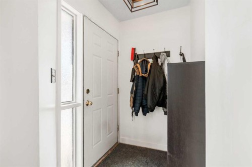 224 20 Avenue, Calgary, AB - Indoor Photo Showing Other Room
