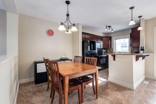 37 Royal Oak Plaza Nw, Calgary, AB - Indoor Photo Showing Dining Room