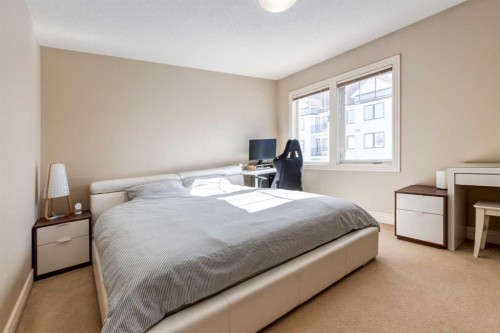 37 Royal Oak Plaza Nw, Calgary, AB - Indoor Photo Showing Bedroom