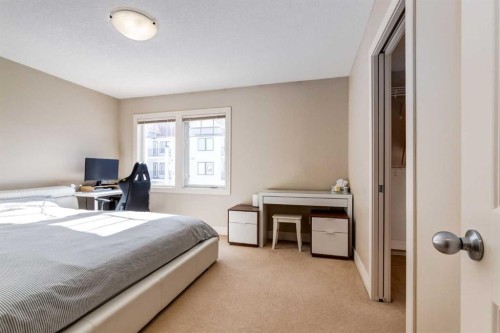 37 Royal Oak Plaza Nw, Calgary, AB - Indoor Photo Showing Bedroom