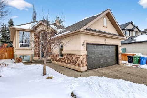 51 Cranleigh Gardens Se, Calgary, AB - Outdoor