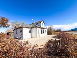 112 5 Street  Keoma, AB T4A 1G6