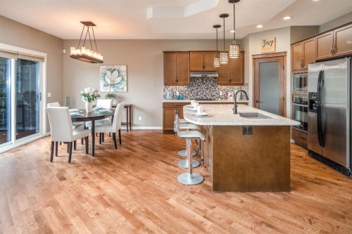 105 Aspen Stone Road Sw, Calgary, AB - Indoor