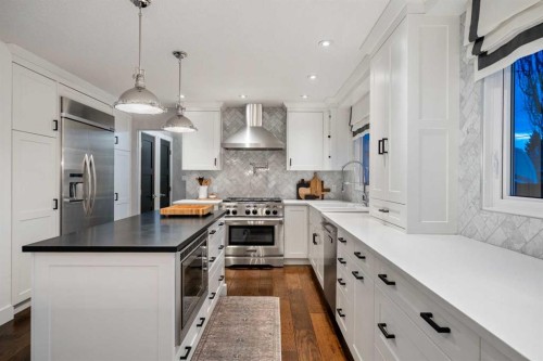 136 Lake Crimson Close Se, Calgary, AB 