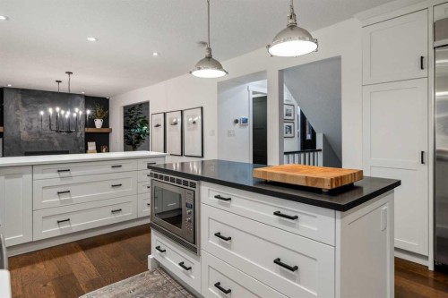 136 Lake Crimson Close Se, Calgary, AB 