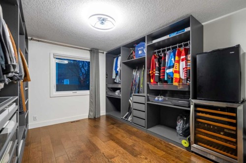 136 Lake Crimson Close Se, Calgary, AB 