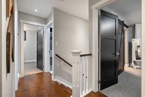 136 Lake Crimson Close Se, Calgary, AB 