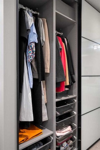 136 Lake Crimson Close Se, Calgary, AB 