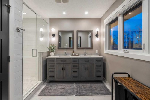 136 Lake Crimson Close Se, Calgary, AB 