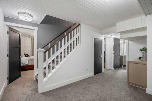 136 Lake Crimson Close Se, Calgary, AB 