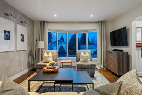 136 Lake Crimson Close Se, Calgary, AB 