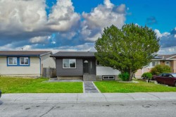 1503 Maitland Drive NE Calgary, AB T2A 5V2