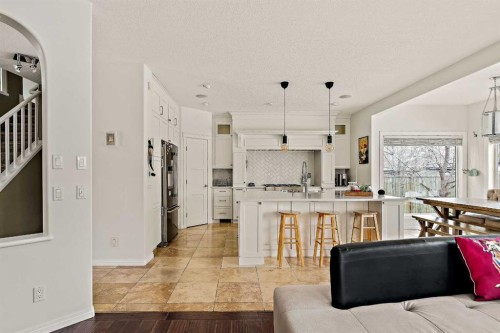 1560 Strathcona Drive Sw, Calgary, AB - Indoor