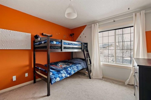 1560 Strathcona Drive Sw, Calgary, AB - Indoor Photo Showing Bedroom