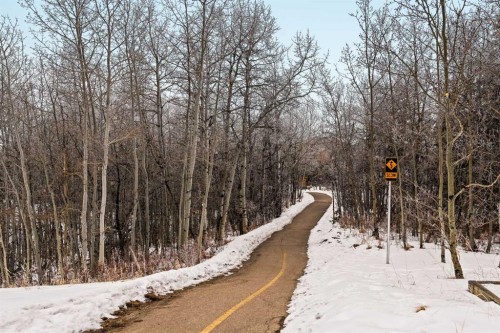1560 Strathcona Drive Sw, Calgary, AB - Outdoor With View