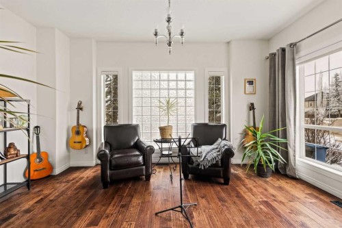 1560 Strathcona Drive Sw, Calgary, AB - Indoor