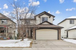 56 Bow Ridge Drive  Cochrane, AB T4C 1V5