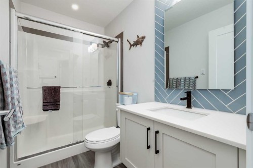 102-500 Auburn Meadows Common Se, Calgary, AB - Indoor Photo Showing Bathroom