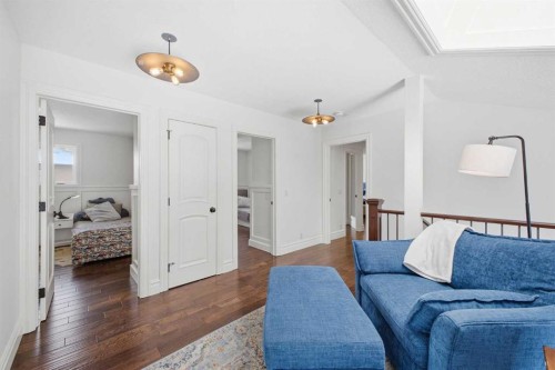 23 Deermoss Place Se, Calgary, AB - Indoor
