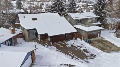 23 Deermoss Place Se, Calgary, AB - Outdoor