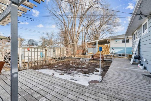 7207 Farrell Road Se, Calgary, AB - Outdoor With Deck Patio Veranda