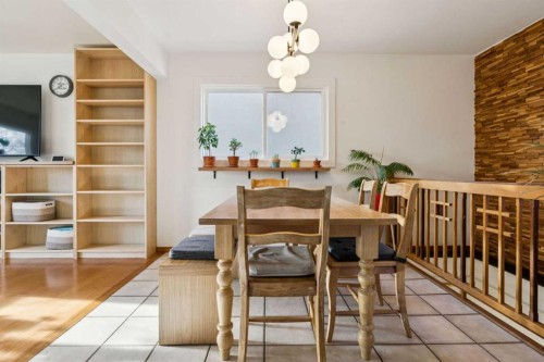 7207 Farrell Road Se, Calgary, AB - Indoor Photo Showing Dining Room
