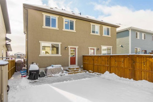 15 Masters Square Se, Calgary, AB - Outdoor