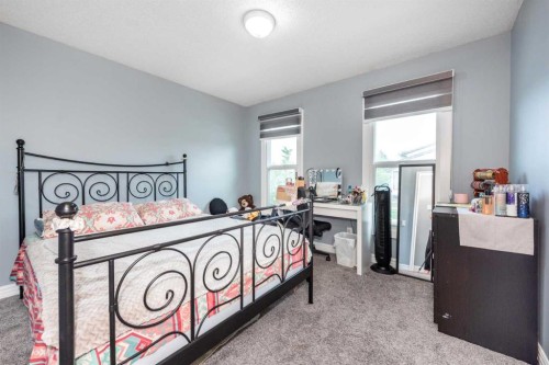 100 Whitehaven Road Ne, Calgary, AB - Indoor Photo Showing Bedroom