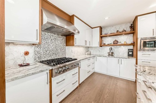 56 Patterson Crescent Sw, Calgary, AB - Indoor Photo Showing Kitchen With Upgraded Kitchen