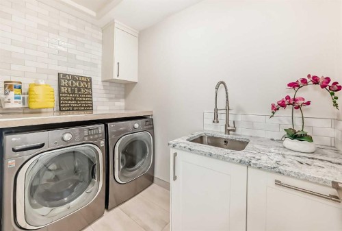 56 Patterson Crescent Sw, Calgary, AB - Indoor Photo Showing Laundry Room