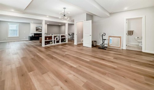 56 Patterson Crescent Sw, Calgary, AB - Indoor