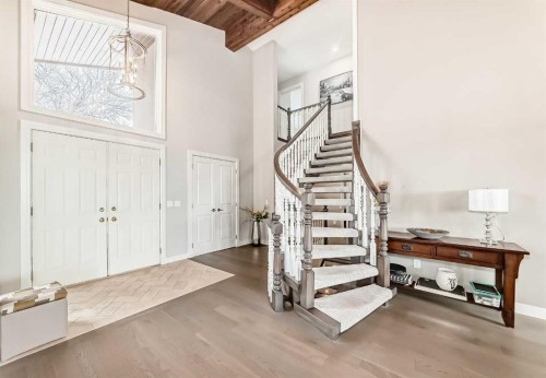 56 Patterson Crescent Sw, Calgary, AB - Indoor Photo Showing Other Room