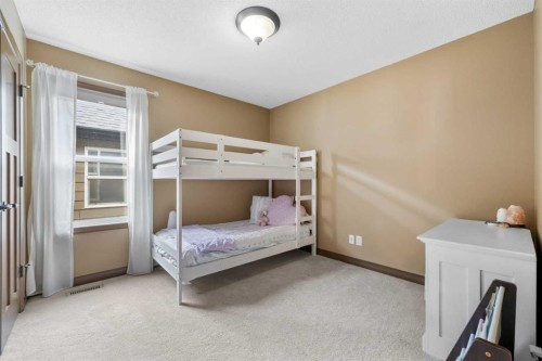 140 Mahogany Terrace Se, Calgary, AB - Indoor Photo Showing Bedroom