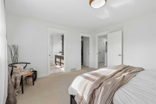 161 Mahogany Square Se, Calgary, AB - Indoor Photo Showing Bedroom