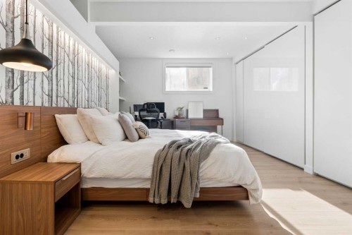 161 Mahogany Square Se, Calgary, AB - Indoor Photo Showing Bedroom